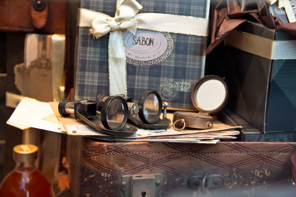 Is Luxury Home Fragrance Worth the Hype? Proven Benefits