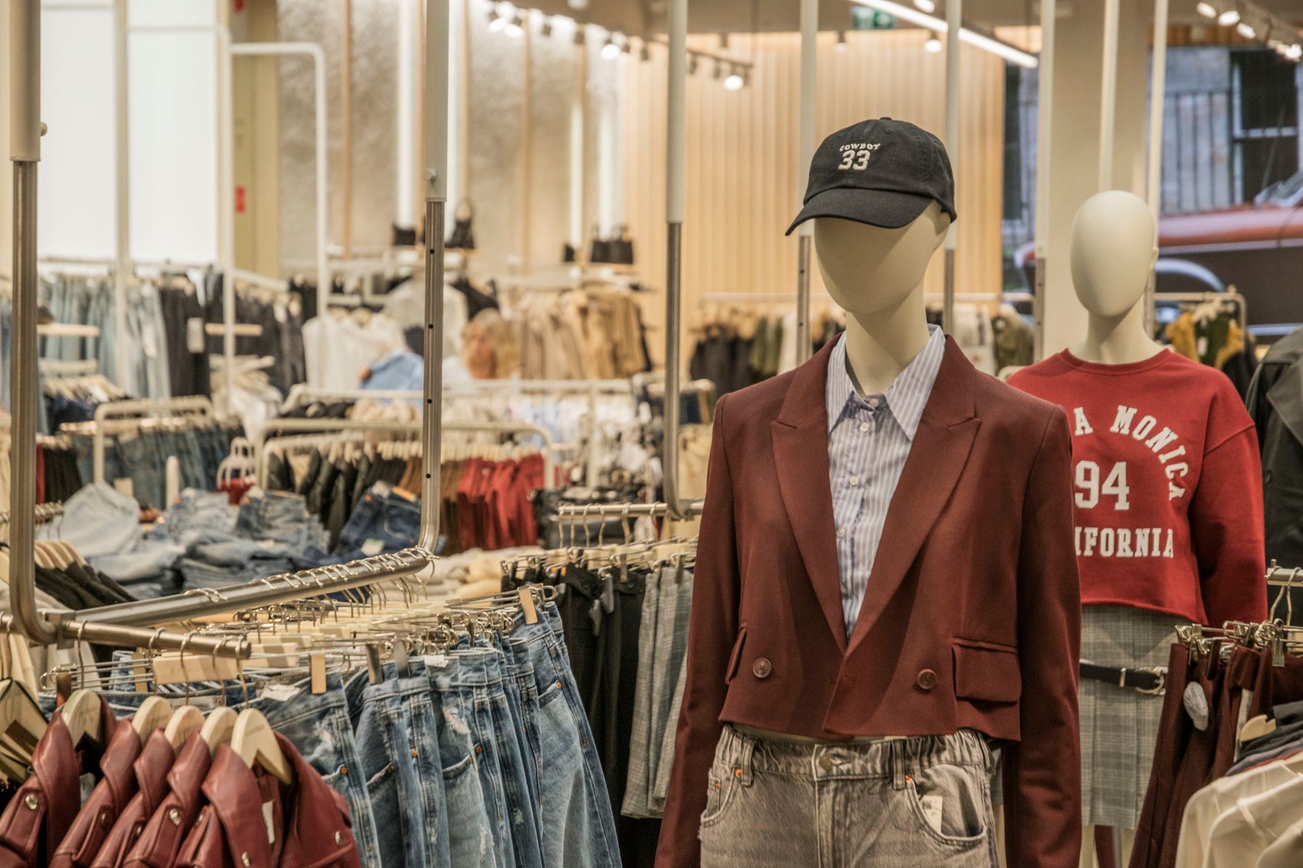OVS Largest Shop: Best Fashion Store Experience in Dubai