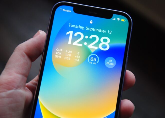 T-Mobile Labor Day hours: Is it Open or Closed Today?