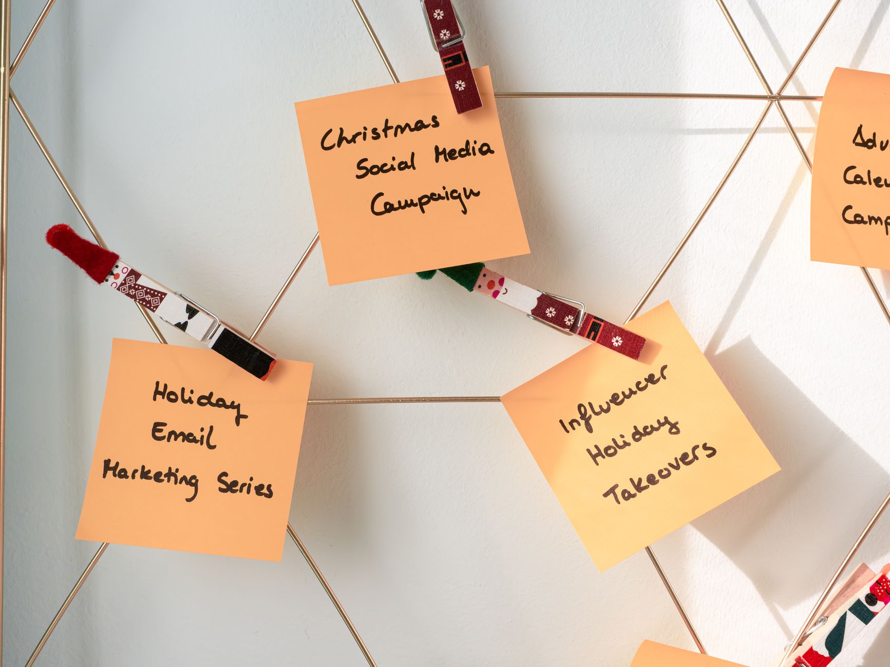 Festive fashion campaigns: Best proven strategies for brands