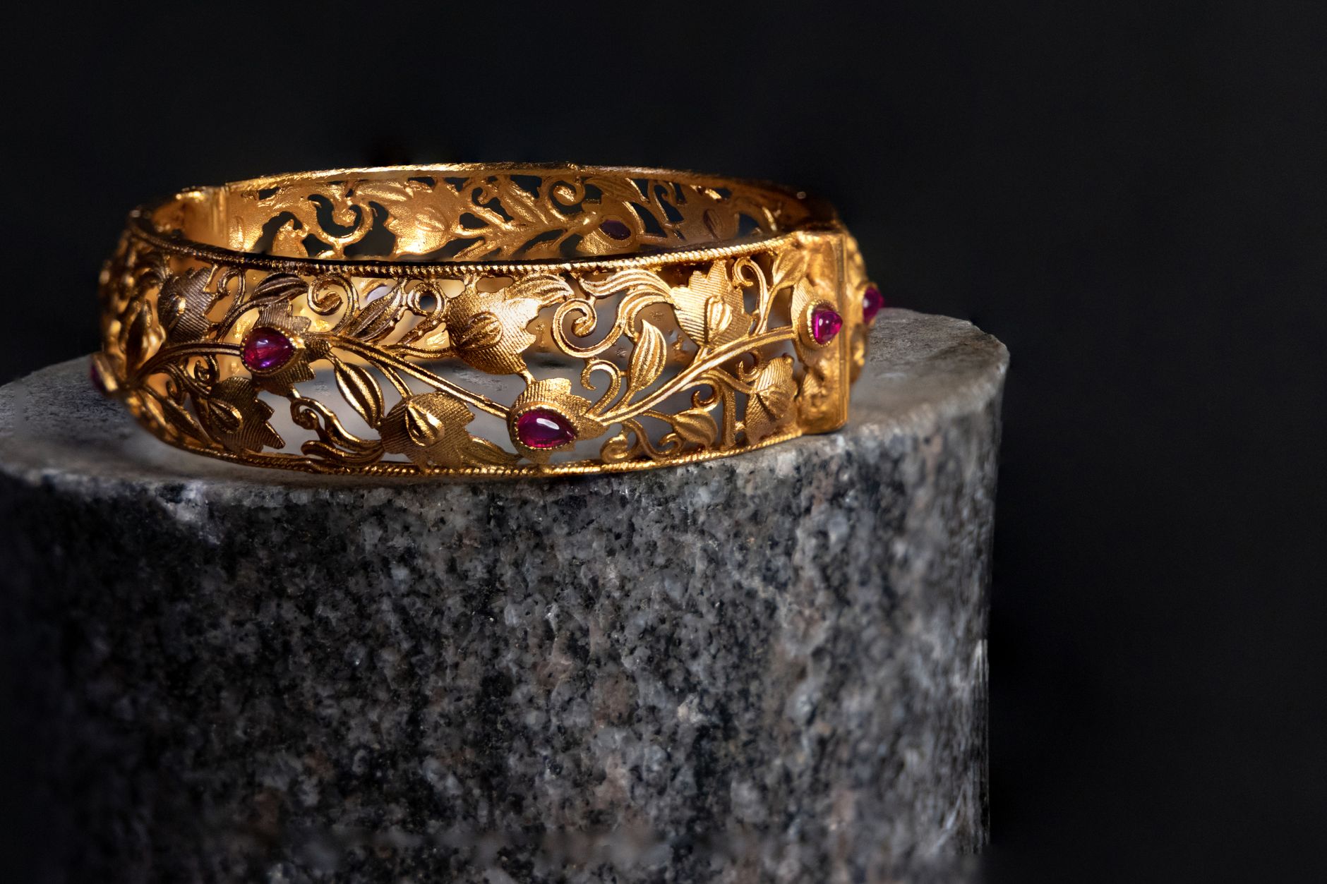 Tanishq Adhyantara jewellery: The Best Festive Collection Revealed
